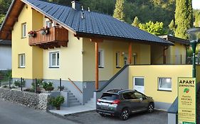Apart Dirndltal